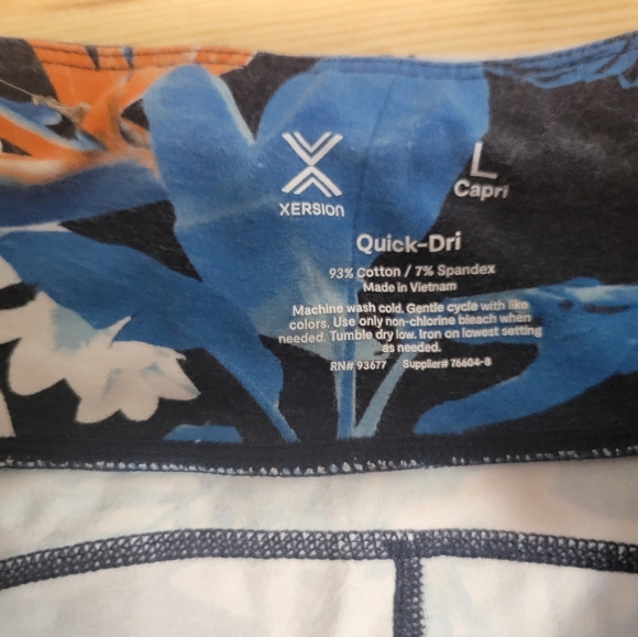 Capris - Picture 3 of 5